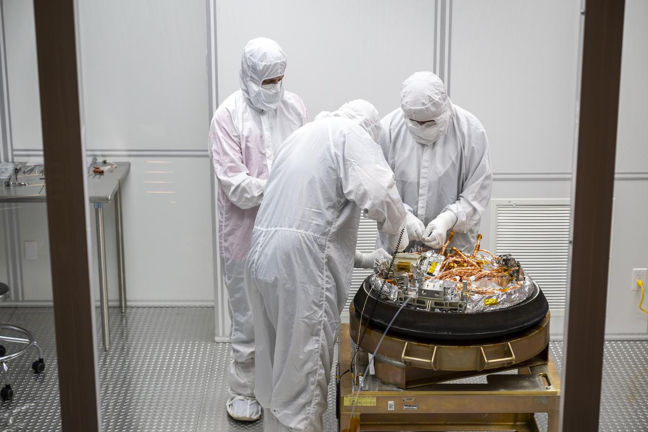 Asteroid samples need protection from Earth after they arrive